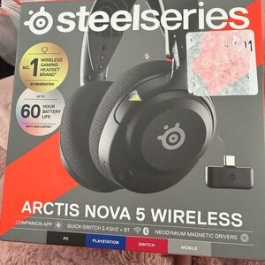 SteelSeries Arctis Nova 5 Wireless Gaming Headset - Open Box NE